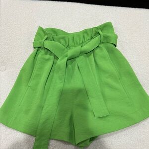 Wilfred High Waist Green Shorts